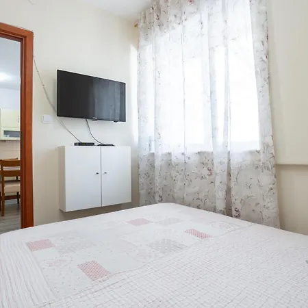 公寓 Apartment May