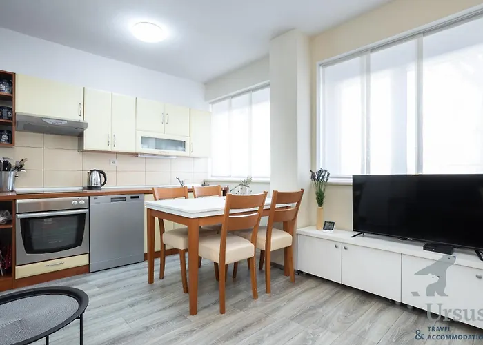 Apartament Apartment May Split